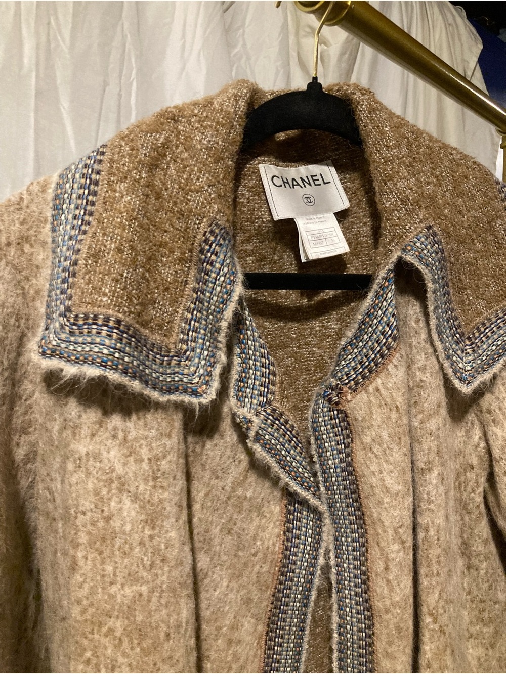 CHANEL Beige alpaca Pea Coat with detailed Trim - Picture 12 of 15